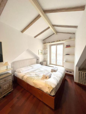 Accomodo MIL68 Loft Centro Storico
